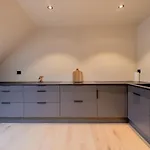 Charming 4-bed In Center 아파트