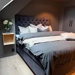 Charming 4-bed In Center 베르겐