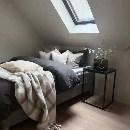 Apartamento Charming 4-bed In Center *