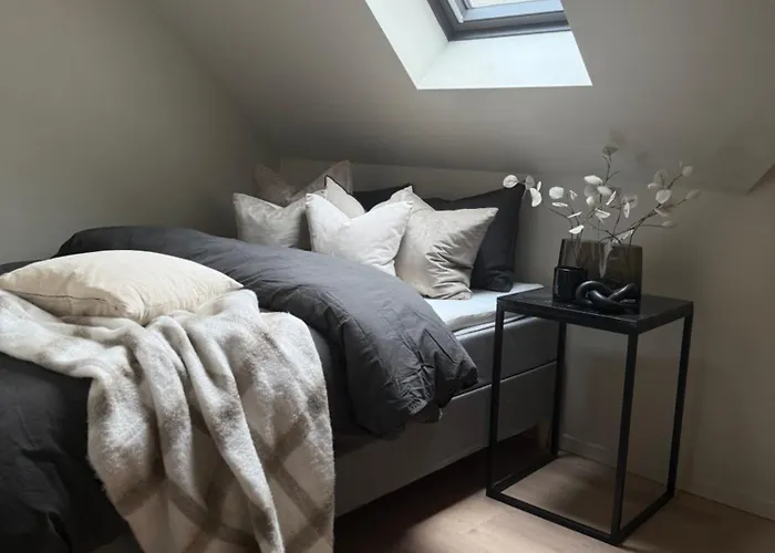 アパート Charming 4-bed In Center *